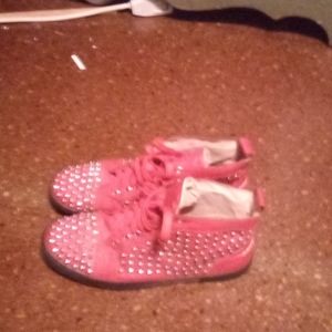 Chrisian Louisbotin 9 Red